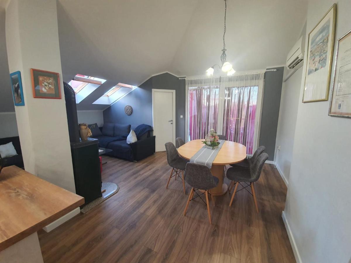 D Free Parking & Wifi, Walking Distance To Centrum Apartament *
