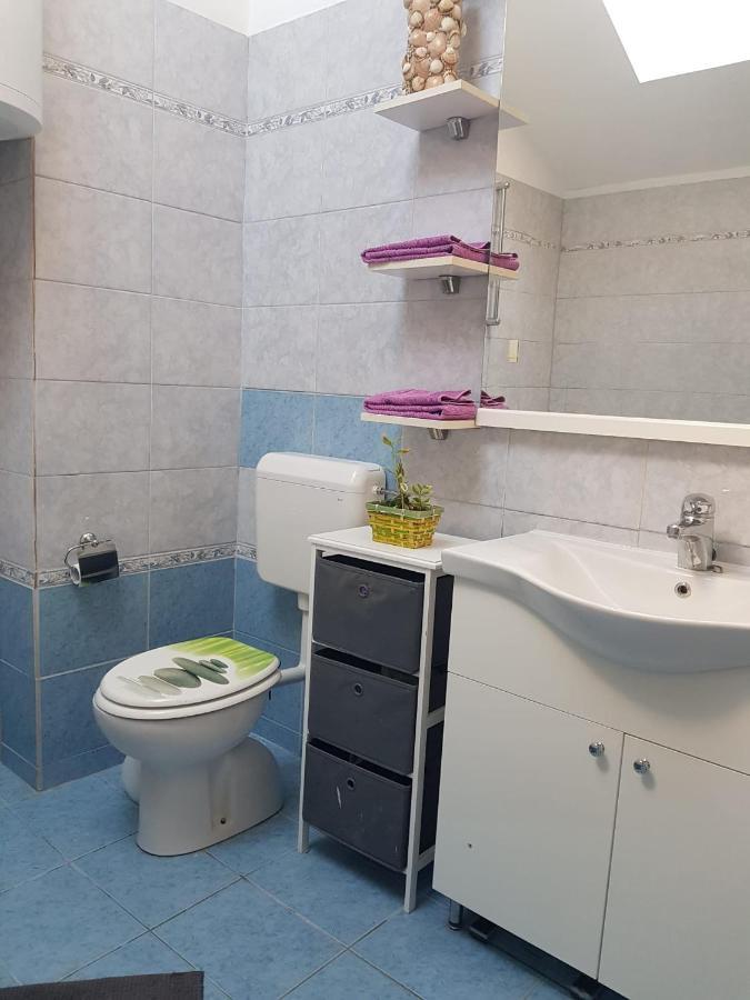 D Free Parking & Wifi, Walking Distance To Centrum Zadar