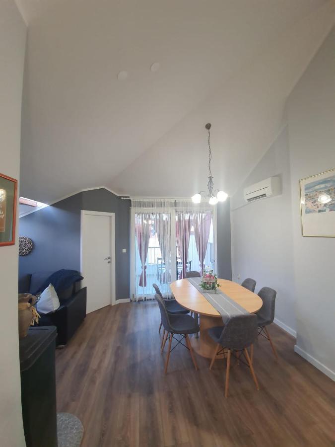 D Free Parking & Wifi, Walking Distance To Centrum *