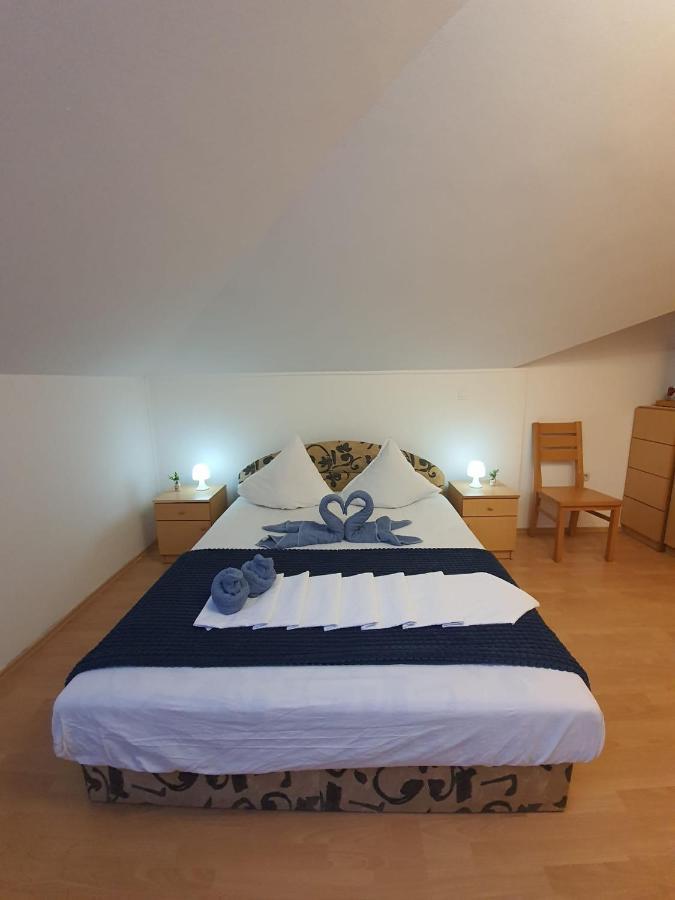 D Free Parking & Wifi, Walking Distance To Centrum * Zadar